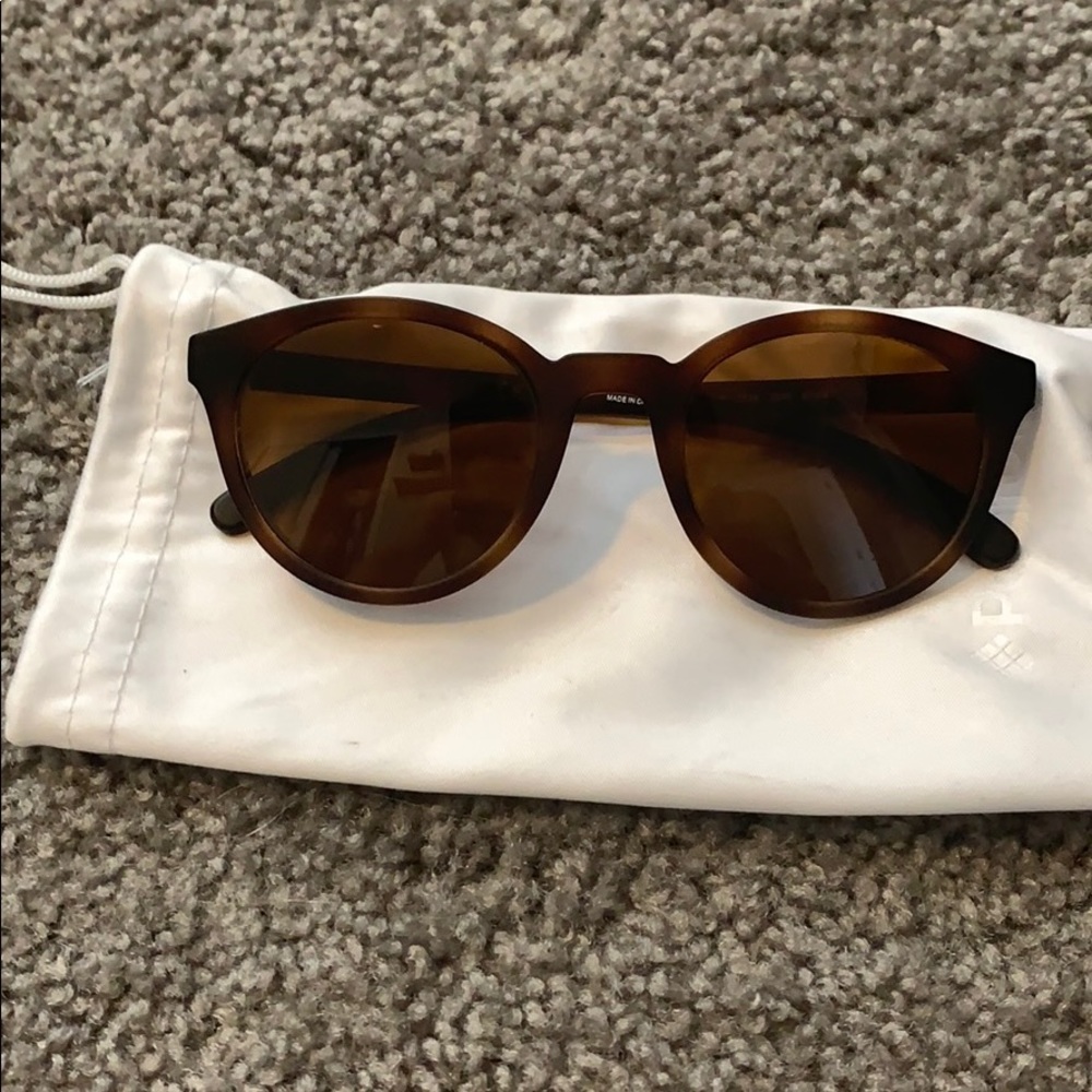 Sunglasses, NWOT 🌞